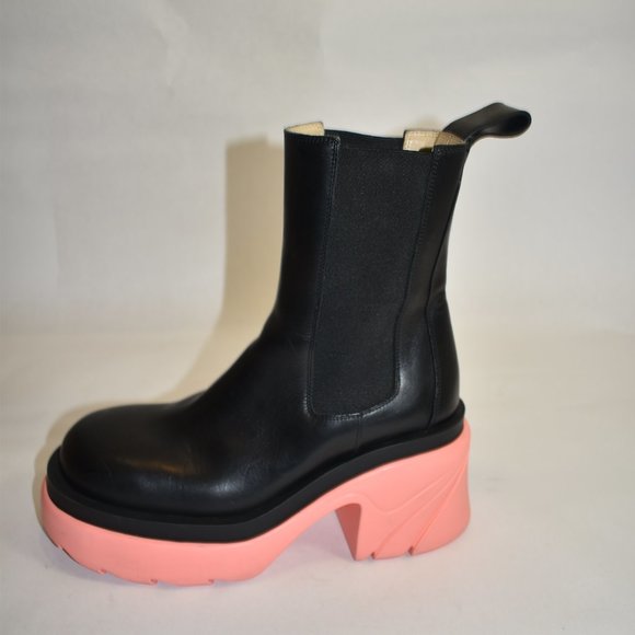 BOTTEGA VENETA Black & Pink Flamingo Flash Chelsea Boots 39 IT 9 US - Picture 5 of 11